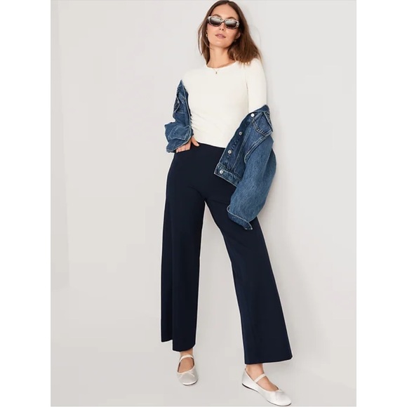 NWT Old Navy High Waisted Pixie Pull On Pant - Picture 1 of 8